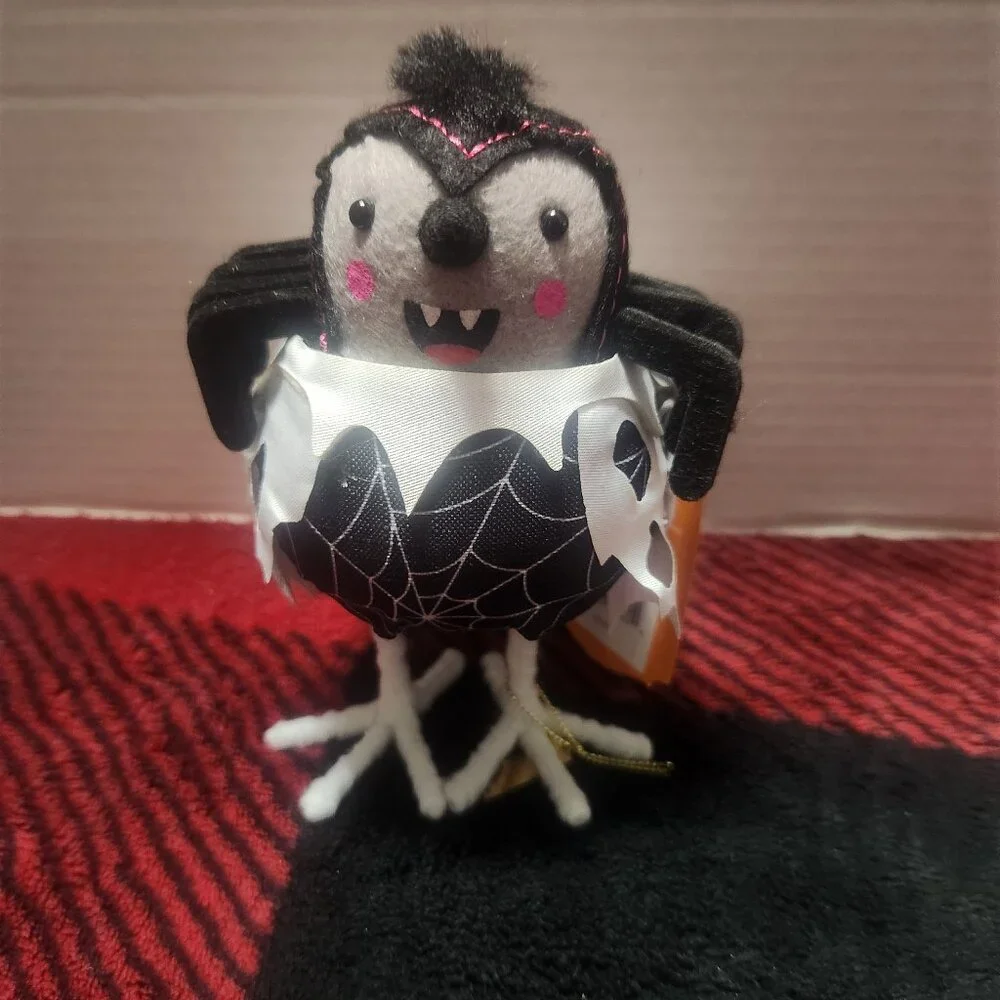Target Hyde & Eek! Featherly Friends Bird Skitter Halloween 2024 New With Tags